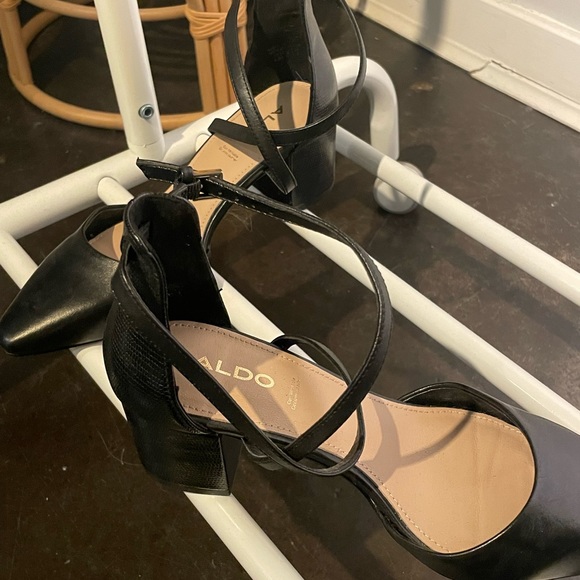 ALDO Grarwen Ankle Strap Heeled Shoe - Picture 4 of 8